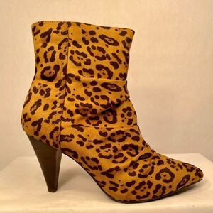 Impo Faux Suede Leopard Print Ankle Boots Size 8 NIB